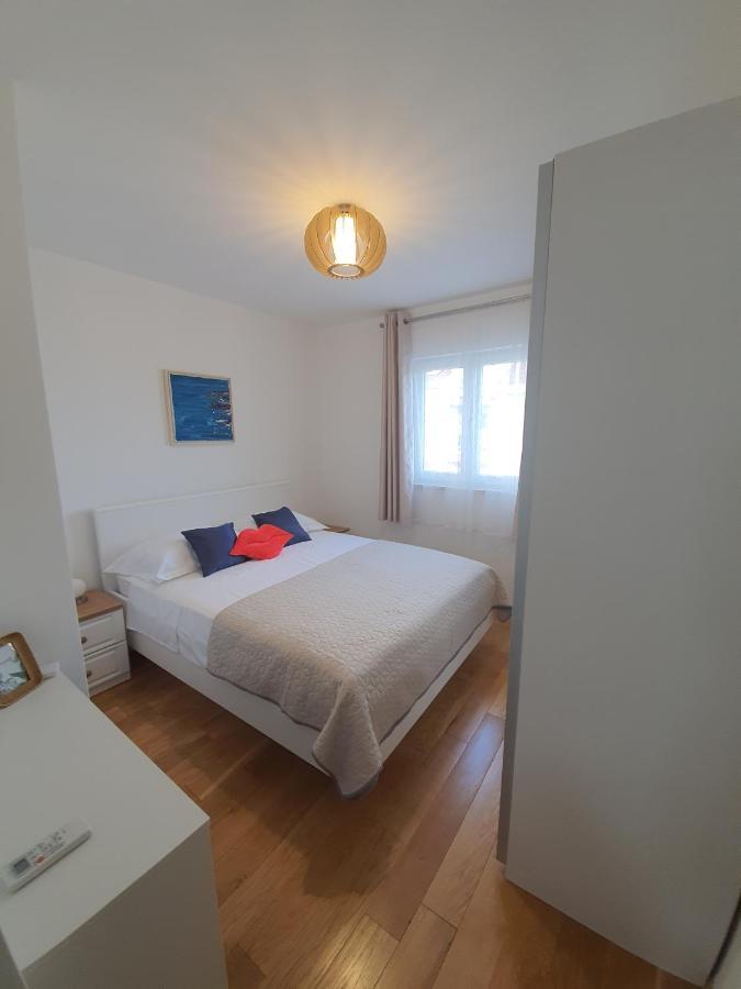 Mariposa Makarska 83M2 New Apartment With Garage المظهر الخارجي الصورة