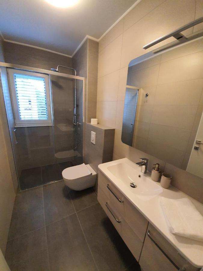 Mariposa Makarska 83M2 New Apartment With Garage المظهر الخارجي الصورة